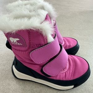 Sorel snow boots for kids size 8 New!